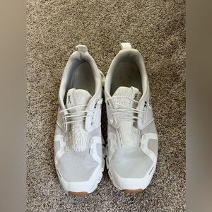 On Cloud tennis shoes